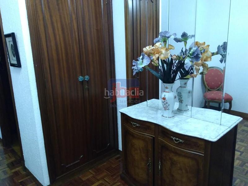 Foto 59f7597c-e807-495c-b32b-85ac4afa5ee9. Piso en Centro Ourense