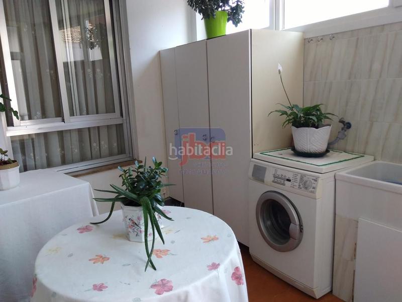 Foto f824c1e0-0d5b-4ca4-82f8-653f3865da1d. Piso en Centro Ourense