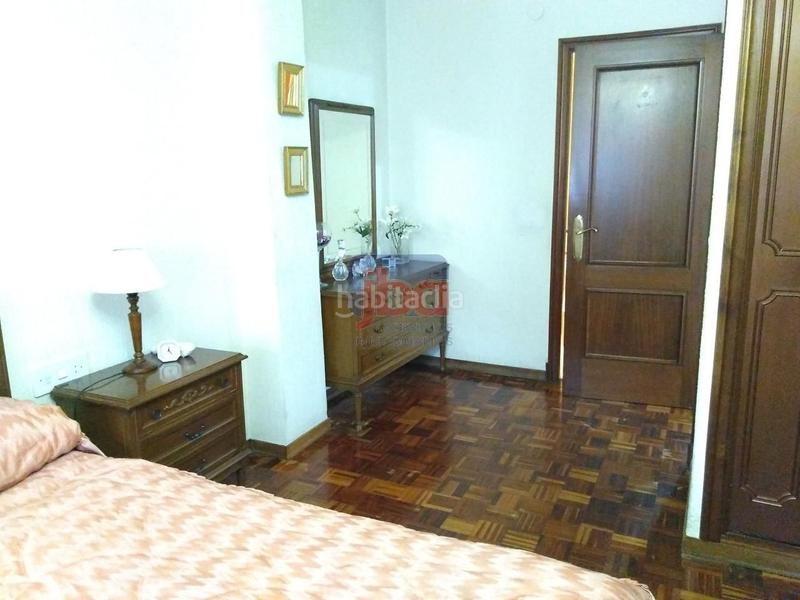 Foto fa64f961-0640-4bf0-b48d-3839227352fa. Piso en Centro Ourense