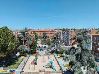 Miete Etagenwohnung in Calle de la alberca 30. Se alquila piso estudiantes pleno campus salamanca