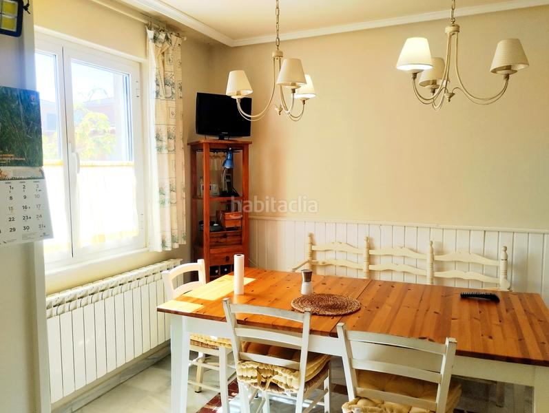 Foto 6359cbaa-396e-4862-be12-7cbd3aef4112. Chalet con camino riscaldamento parcheggio piscina in Santa Marta de Tormes