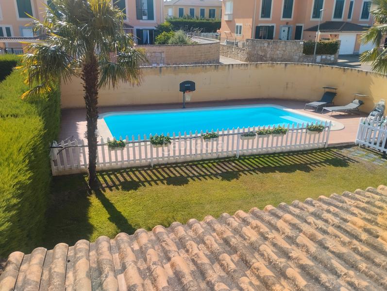 Foto b56a6e5d-9c0e-4346-9f27-1582ada40300. Chalet con camino riscaldamento parcheggio piscina in Santa Marta de Tormes