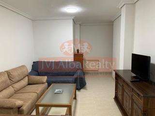 Appartement à Estación. Vivienda para entrar a vivir con garaje en zona puente madera!
