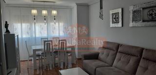 Appartement à Roda (La). Se vende piso seminuevo en la roda, 3 dormitorios, 2 baños, gara