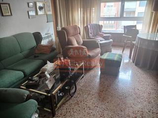 Piso en Feria. Espectacular vivienda en venta en zona molino de la feria