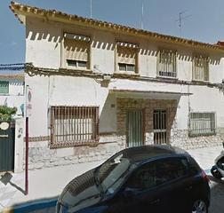 Casa a Hospital. Se vende casa cerca del hospital general para reformar