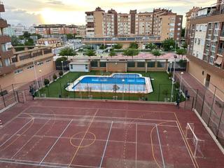 Piso en Imaginalia - Llanos del Águila. Se vende piso en zona llanos del aguila con piscina.