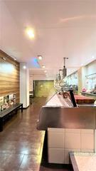 Business premise  N/a. En venta local+vivienda+almacen en la calle dr. ferran de santa