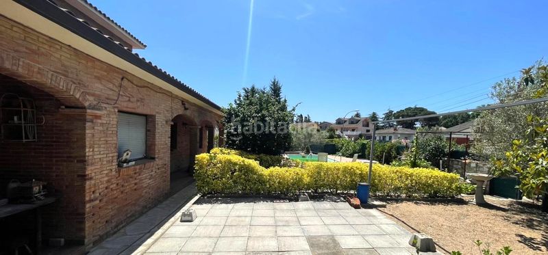 Foto bb1a54f4-16ae-4960-a6aa-389c2d627a02. Xalet amb xemeneia calefacció aparcament piscina a Tordera