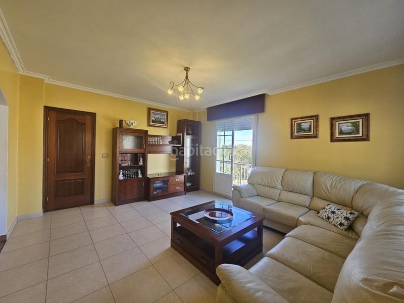 Foto 2d10ca75-913f-4f0b-b320-9f4379351738. Casa a lugar 15 a Boiro