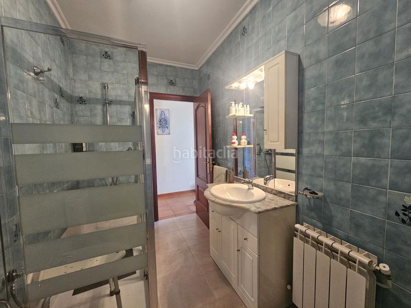 Foto 3320bda7-9dd2-4858-91d4-81589790864c. Casa a lugar 15 a Boiro