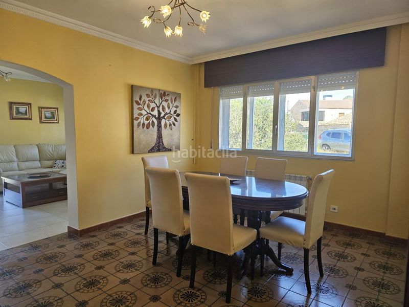 Foto 3599baf8-8032-4df9-b270-7cdf18828033. Casa a lugar 15 a Boiro