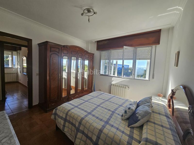 Foto 79657bdd-072d-4317-888a-476819d425fd. Casa a lugar 15 a Boiro