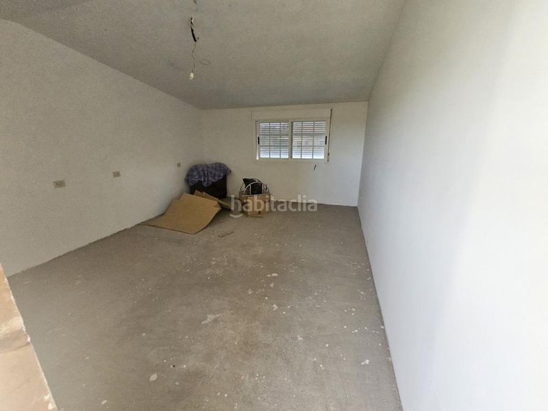 Foto ada61b0e-db82-468f-a893-66bf3254b013. Casa a lugar 15 a Boiro