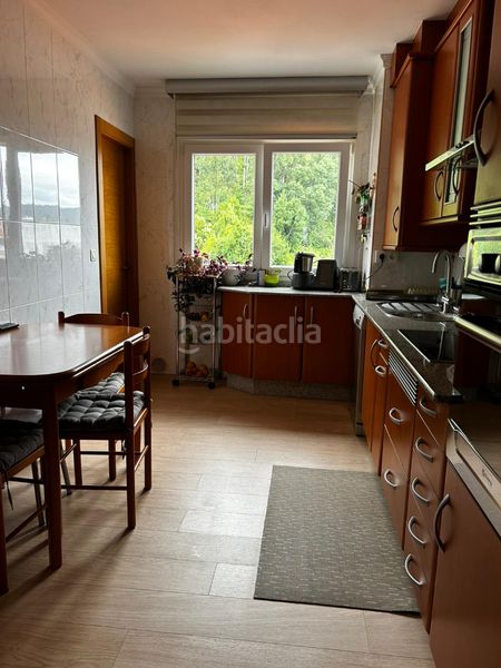 Foto e8863532-2502-4b9d-ba04-14e8d1b678d7. Pis amb calefacció aparcament a Boiro