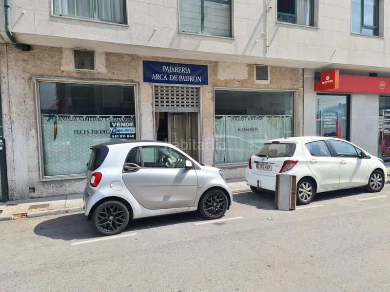 Foto fe536852-4fbe-4f80-bd81-64a0a4f5191a. Local comercial a rúa mollet del valles 0 a Padrón
