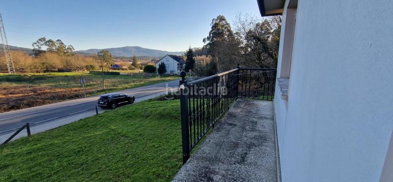 Foto 606afe84-8fd2-4341-ad31-e55324414ca2. Casa con parcheggio in Dodro