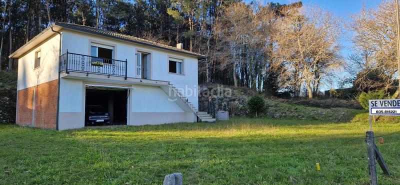 Foto 98849183-d428-4ea4-9461-bae65ea8f835. Casa con parcheggio in Dodro