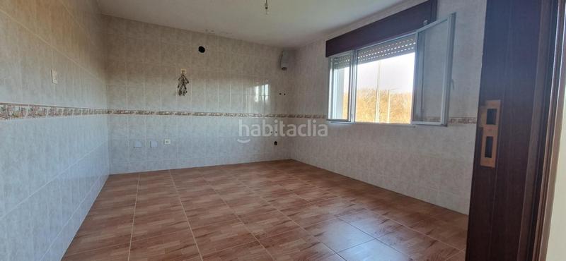 Foto ce9f5975-5f5c-41ed-9b3d-488155b24e4a. Casa con parcheggio in Dodro