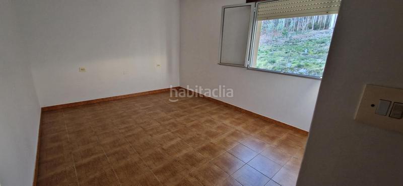 Foto e2c4a2f4-ddc9-4ec4-8727-a37f1a3debf0. Casa con parcheggio in Dodro