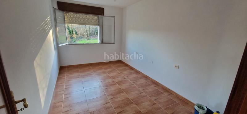 Foto ebfea1c9-dd27-44f8-92d1-8dd2a0aa0277. Casa con parcheggio in Dodro