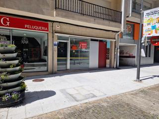 Lloguer Local Comercial a Rúa de pablo iglesias 6. Local comercial calle peatonal boiro