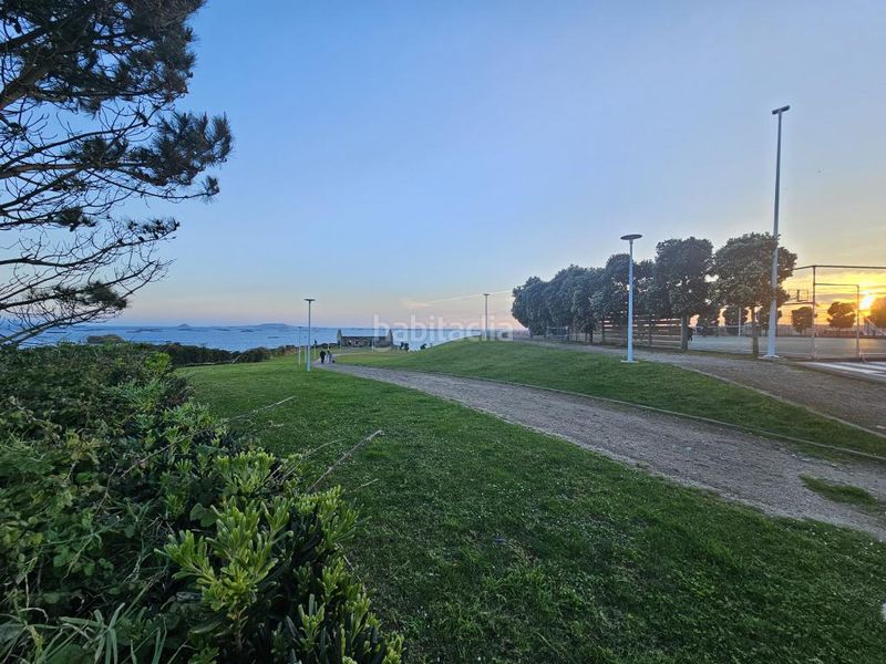 Foto f963dc69-b351-43af-9106-f5432769d6a8. Residential plot in rúa porto novo 8 in Castiñeiras Ribeira