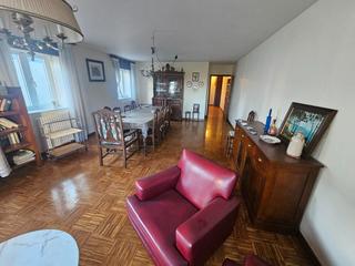 Maison à Rúa principal 37. Casa en boiro, centro