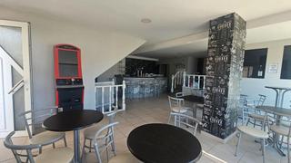 Locale commerciale in Barrio Saltiño 9