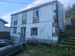 Maison à Lugar abeixon 1. Casa en lousame, lugar abeixon