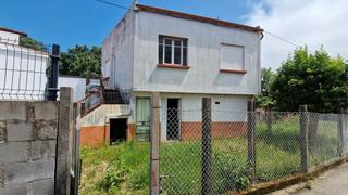 Maison à Rúa espadañal 21. Casa en boiro a 100 mts de la playa