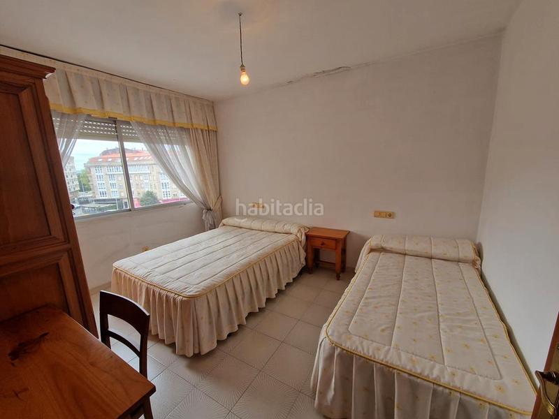 Foto 8ced1788-9295-44d0-9436-a958f0056600. Piso en rúa principal 121 piso , centrico en Boiro