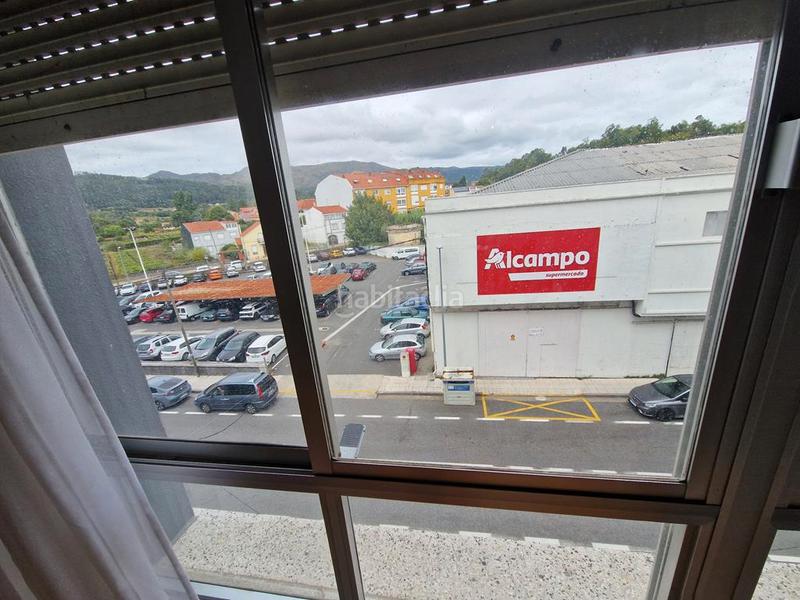 Foto cdb2ac0f-aaa0-414a-a779-c110190a7c37. Piso en rúa principal 121 piso , centrico en Boiro