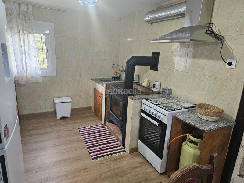 Foto d9312469-0b0a-4fdb-ad18-3ed2377699ff. Casa en n/a casa en axeitos, oleira en Oleiros Ribeira