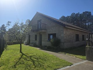 House  Lugar amanecida 29. Casa en boiro, lugar amanecida