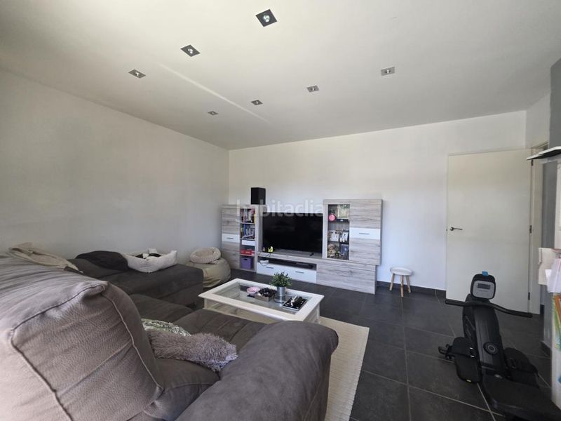Foto b4db881d-ff75-4f55-9782-68592cf60e03. Casa a lugar amanecida 29 a Boiro