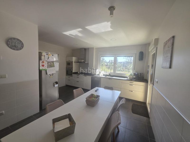 Foto f247dcf9-f540-4621-b1c9-1635331b6951. Casa a lugar amanecida 29 a Boiro