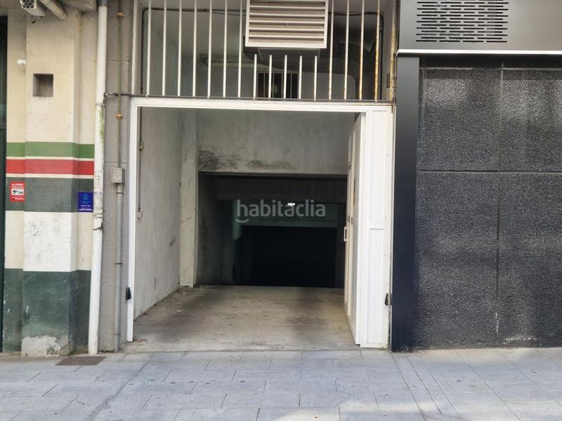 Foto bd29762b-f44f-4182-b8ba-7e6f45d4d557. Parking coche en rúa estatuto de galicia 12 plazas de garaje en Boiro