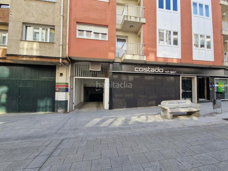 Foto eb0b2e7b-7006-4fe9-8642-35f02942ac84. Parking coche en rúa estatuto de galicia 12 plazas de garaje en Boiro