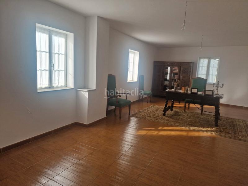 Foto fa32f0dc-b2d0-4ac2-a542-1db4dc2ef29e. Casa a cp-0605 15 a Touro