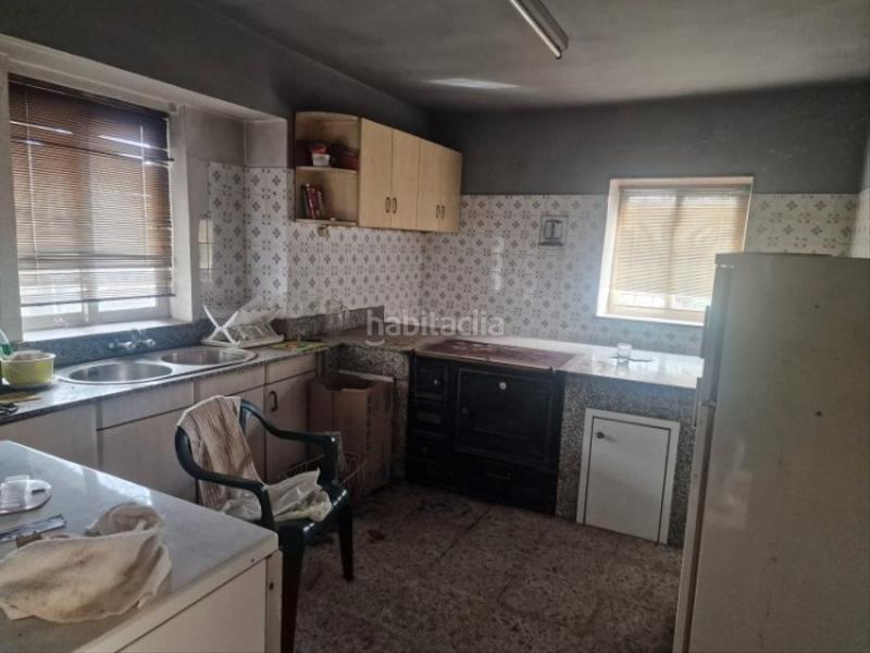 Foto 1558052c-50de-4fac-872d-65915e2a811c. Casa en rúa do piñeiral 1 vende casa unifamiliar en santa maria en Arzúa