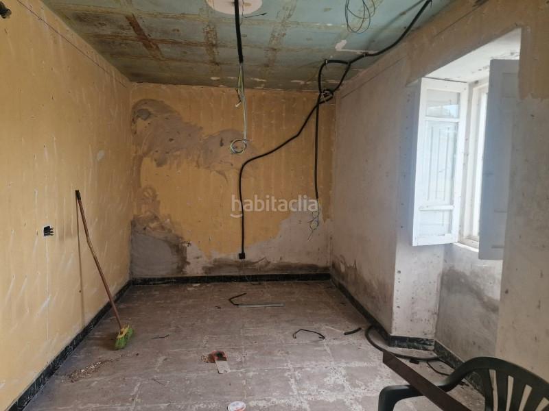 Foto 8ab74fca-4397-4ebe-afd1-fa1edf310ff3. Casa en rúa do piñeiral 1 vende casa unifamiliar en santa maria en Arzúa
