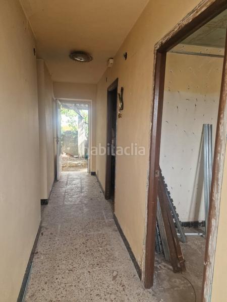 Foto b5e25fce-3c4e-4f24-97f8-cbc30302b7f1. Casa en rúa do piñeiral 1 vende casa unifamiliar en santa maria en Arzúa