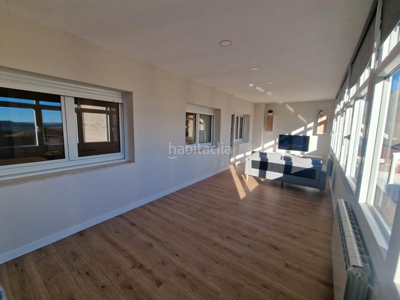 Foto 205d9c51-2239-4a40-b4a1-8580894fbb96. Pis a rúa luís seoane 4 a Arzúa