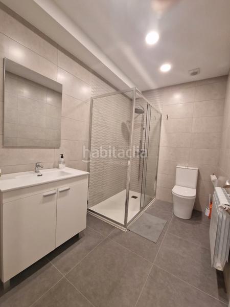 Foto ad4b6b30-63cf-4436-be48-5959db457a6e. Pis a rúa luís seoane 4 a Arzúa