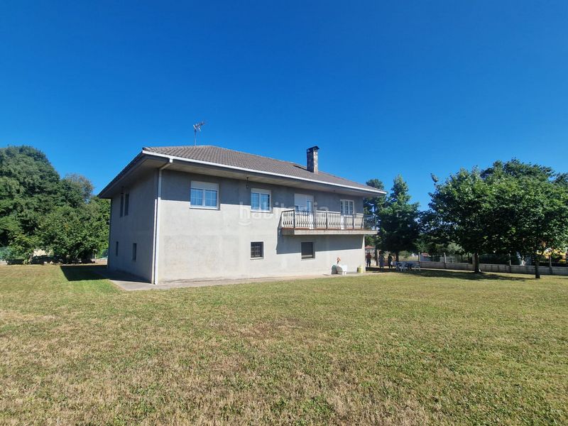 Foto e389b3a2-fd43-4564-8490-e6193cbf56a0. Casa a lugar bosende 14 a Arzúa