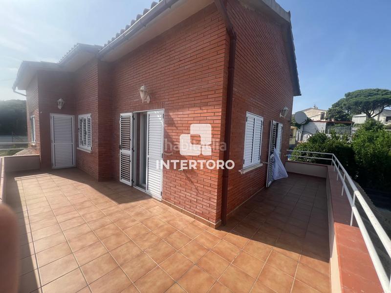 Foto a5d3b0ef-a97f-49fe-9c8f-8784704c87b5. Casa chalet independiente con jardín y piscina en Maçanet de la Selva