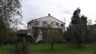 Casa a Estrada de curras 4. Casa en nucleo urbano