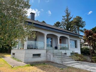 Chalet à Carretera piñor 53. Oportunidad única de venta de espectacular chalet en la zona de