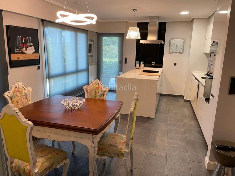 Foto 11eaf53f-e9f7-4ca2-a37e-c124b3f3d9db. Chalet in carretera piñor 53 in A Carballeira Ourense